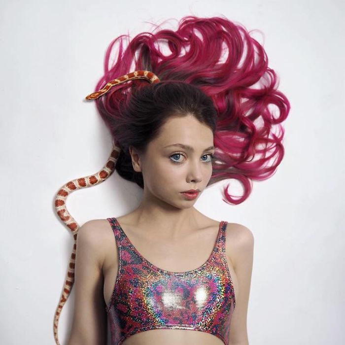 Meet Ellen Sheidlin, The Russian Artist Who Is Daring With Her Works On Instagram Meet Ellen Sheidlin, The Russian Artist Who Is Daring With Her Works On Instagram