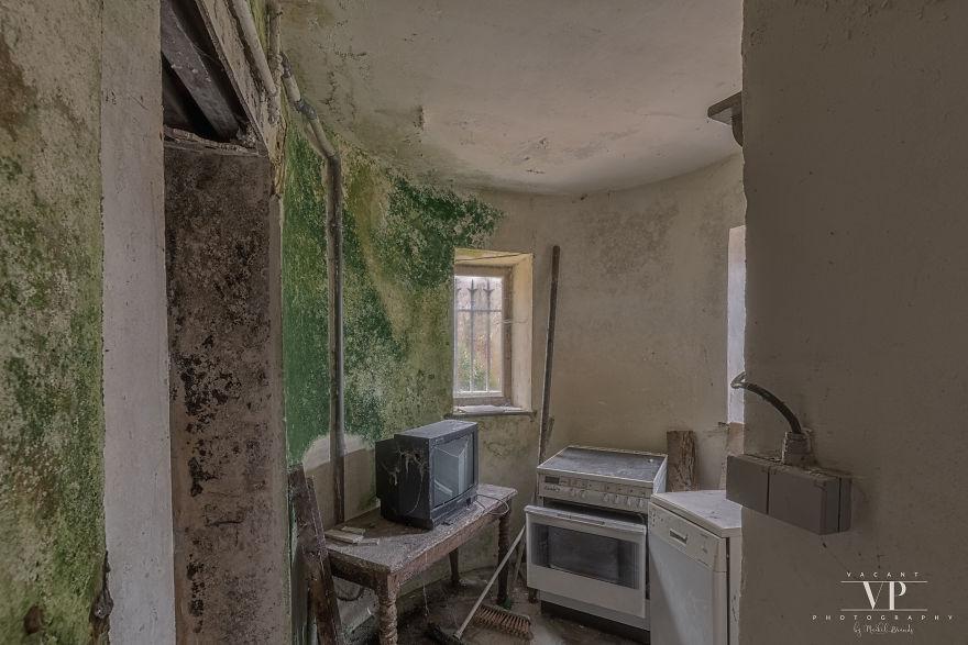 I Photographed This Abandoned Beauty