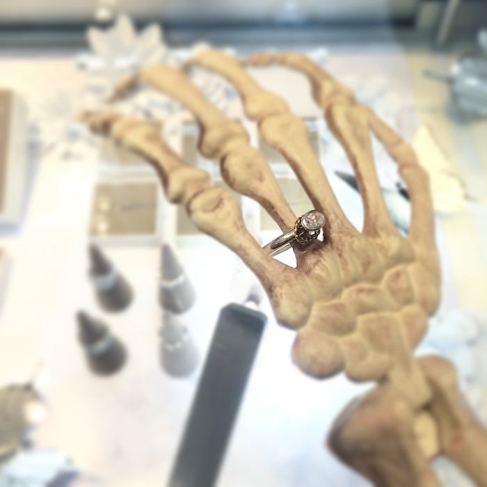 This Instagram Account Pokes Fun At The White Girl Stereotype, And It&#8217;s Hilarious