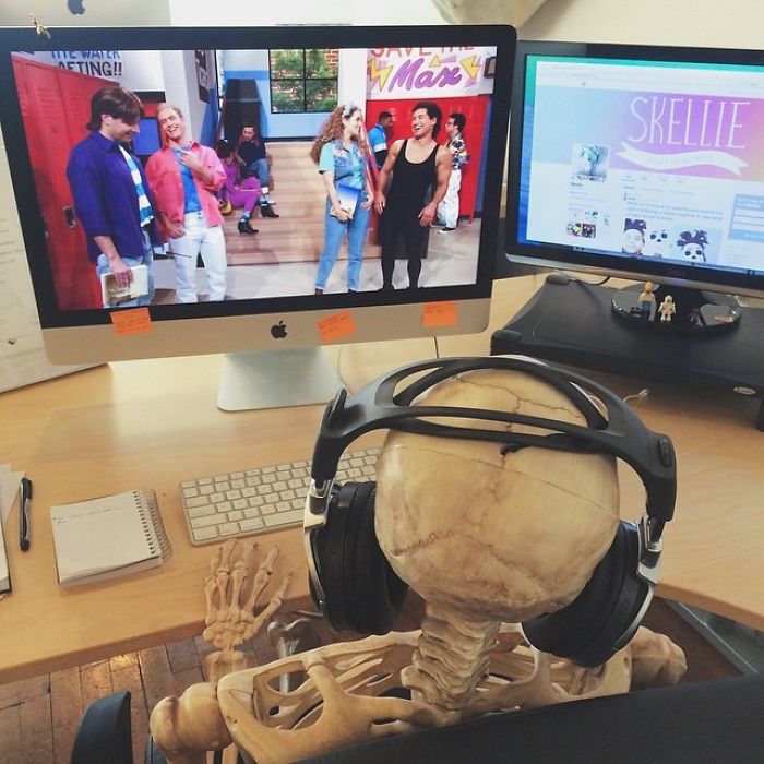 This Instagram Account Pokes Fun At The White Girl Stereotype, And It&#8217;s Hilarious