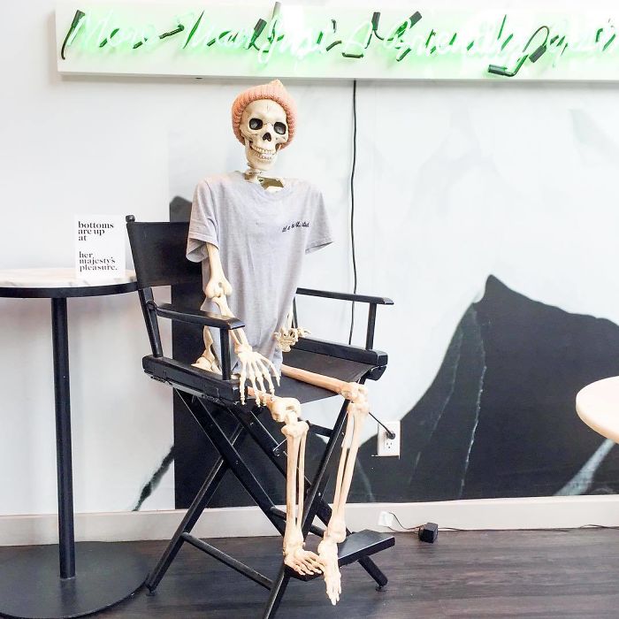 This Instagram Account Pokes Fun At The White Girl Stereotype, And It&#8217;s Hilarious