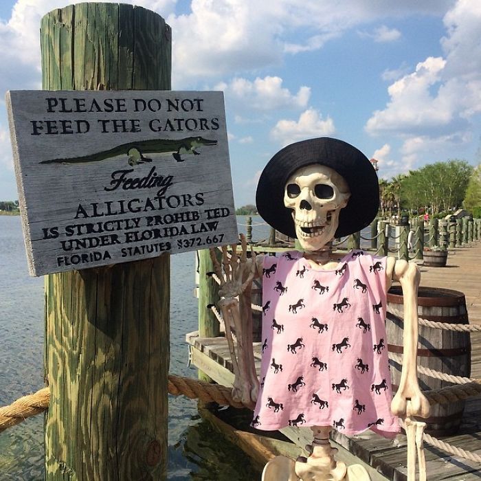 This Instagram Account Pokes Fun At The White Girl Stereotype, And It&#8217;s Hilarious