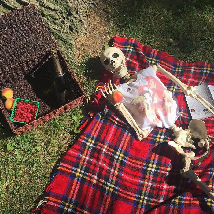 This Instagram Account Pokes Fun At The White Girl Stereotype, And It&#8217;s Hilarious