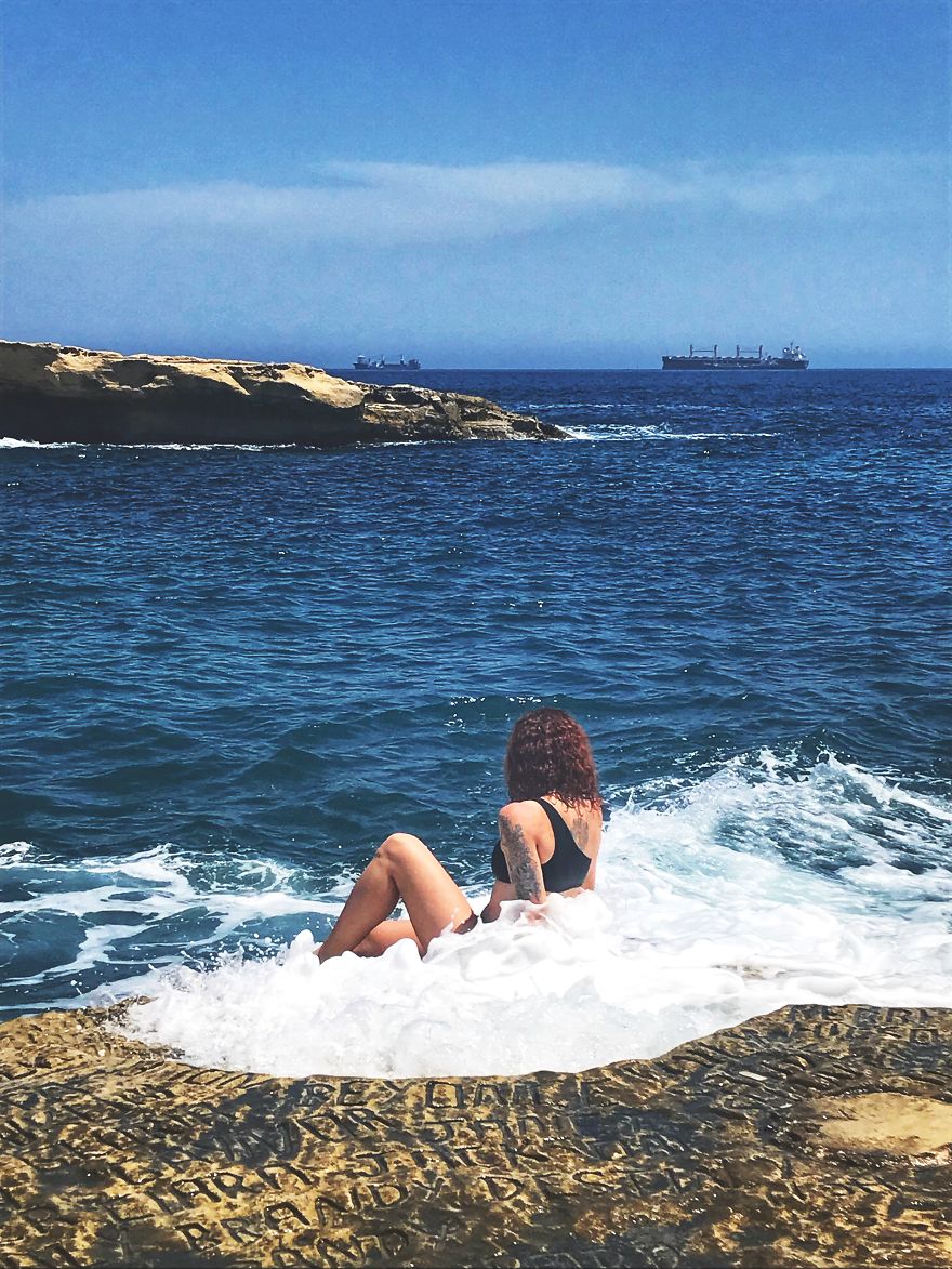 It’s Been A Year: Still Ignoring The Camera, Still Looking Elsewhere It’s Been A Year: Still Ignoring The Camera, Still Looking Elsewhere