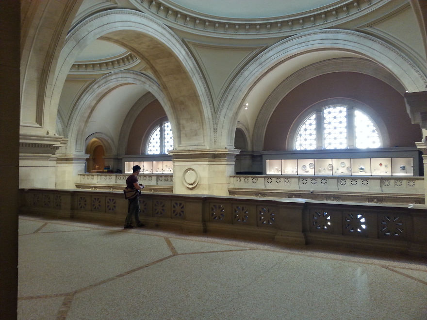 I Created Dark And Moody Prints Of The Met’s Great Hall I Created Dark And Moody Prints Of The Met’s Great Hall