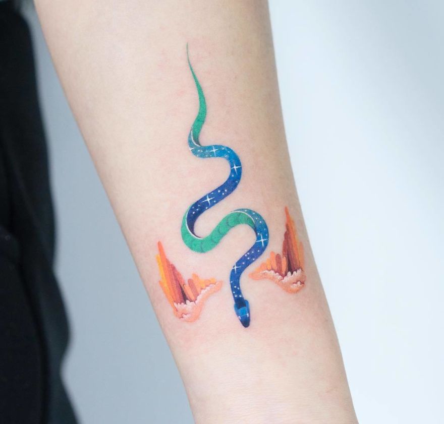 Korean Artist Tattoos Snakes Like No Other Korean Artist Tattoos Snakes Like No Other