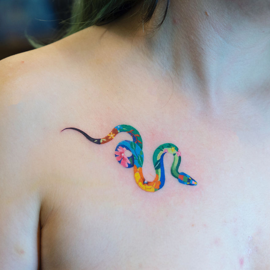 Korean Artist Tattoos Snakes Like No Other Korean Artist Tattoos Snakes Like No Other