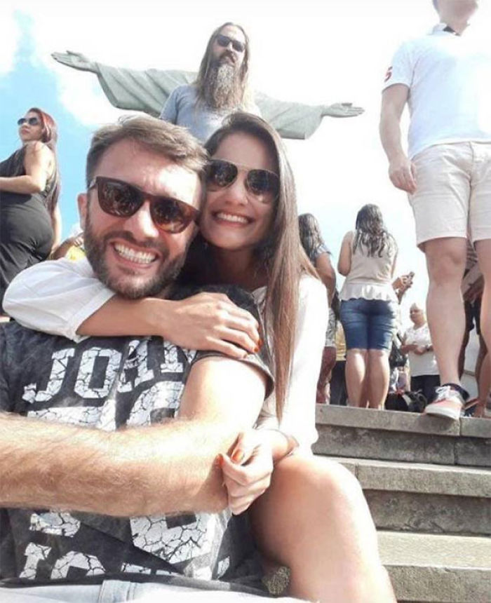 50 Perfectly Timed Pics That Will Make You Look Twice 50 Perfectly Timed Pics That Will Make You Look Twice