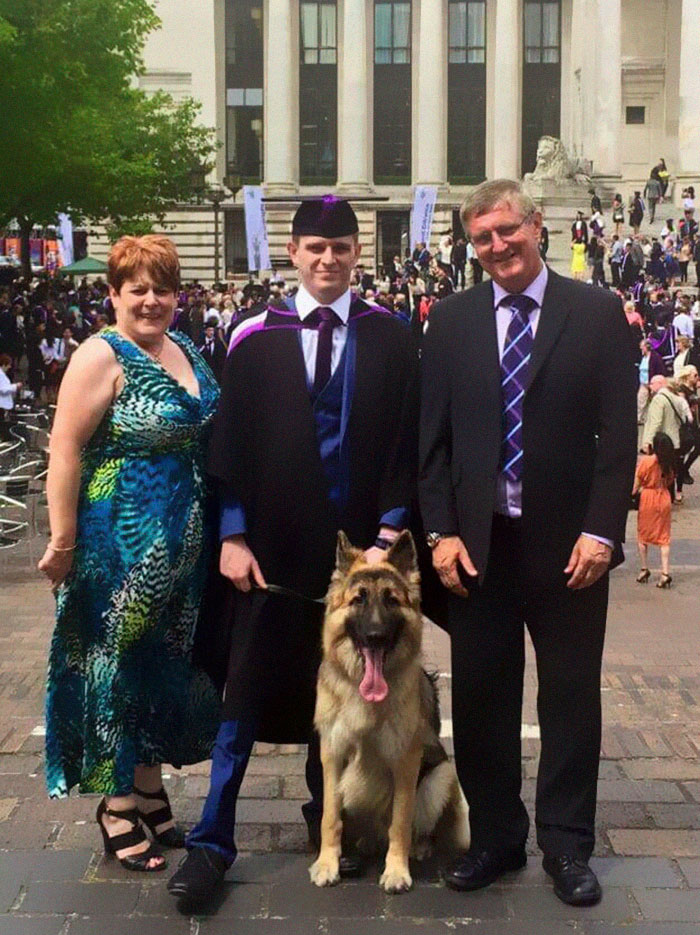 Internet Can’t Believe This Amputee Soldier Would Respond Like This To Muslim Man ‘Blowing Him Up’ Internet Can’t Believe This Amputee Soldier Would Respond Like This To Muslim Man ‘Blowing Him Up’