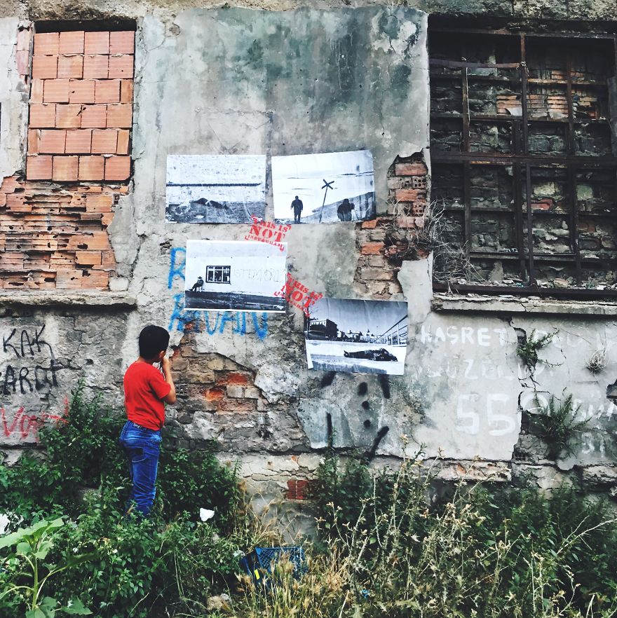 I Said &#8216;This Is Not Instagram&#8217; And I Put My Photos On Walls In Gypsy Neighborhood