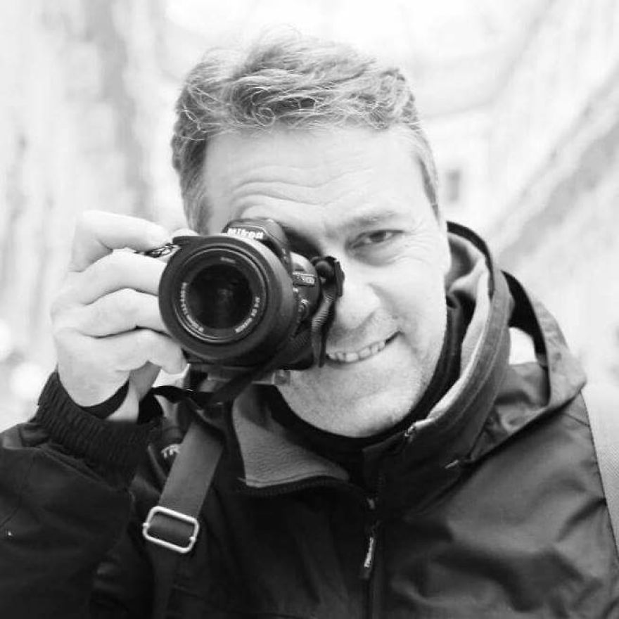 Photographer Captures The Gritty Spirt Of Milano In Candid Photos