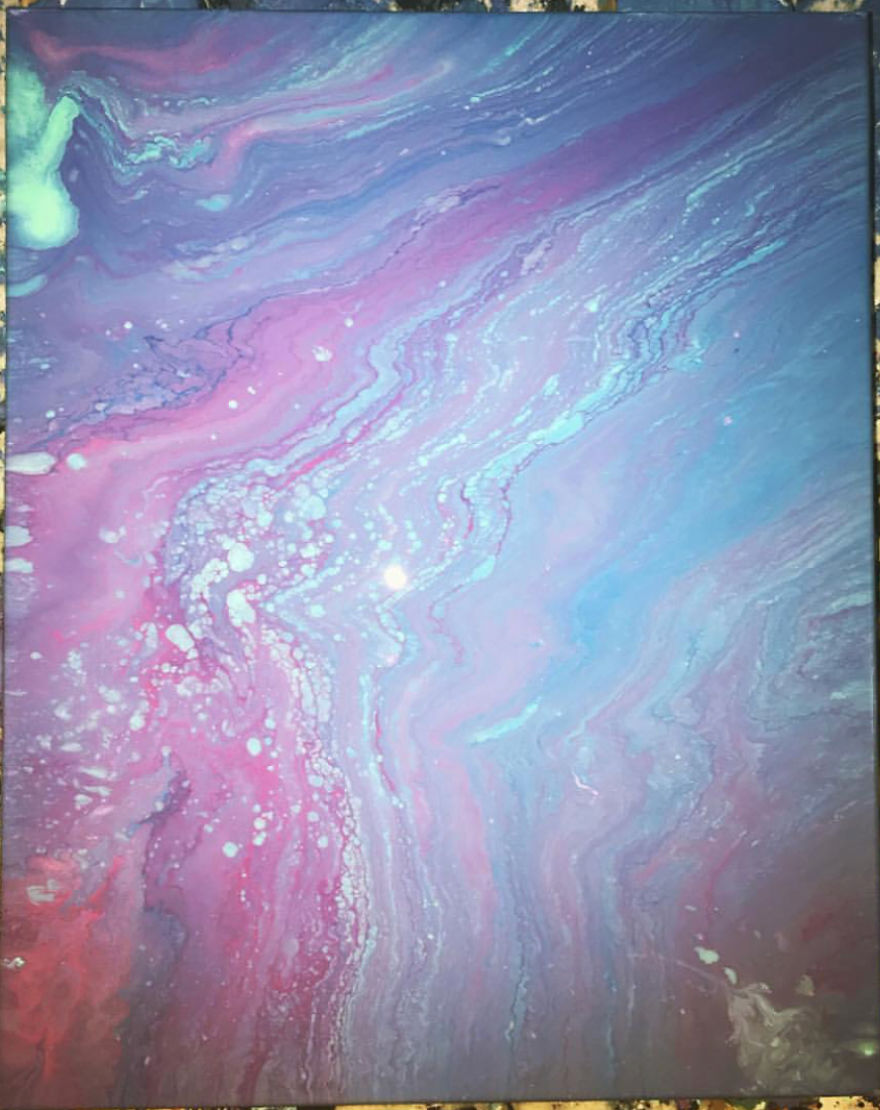 I Create Abstract And Fluid Art