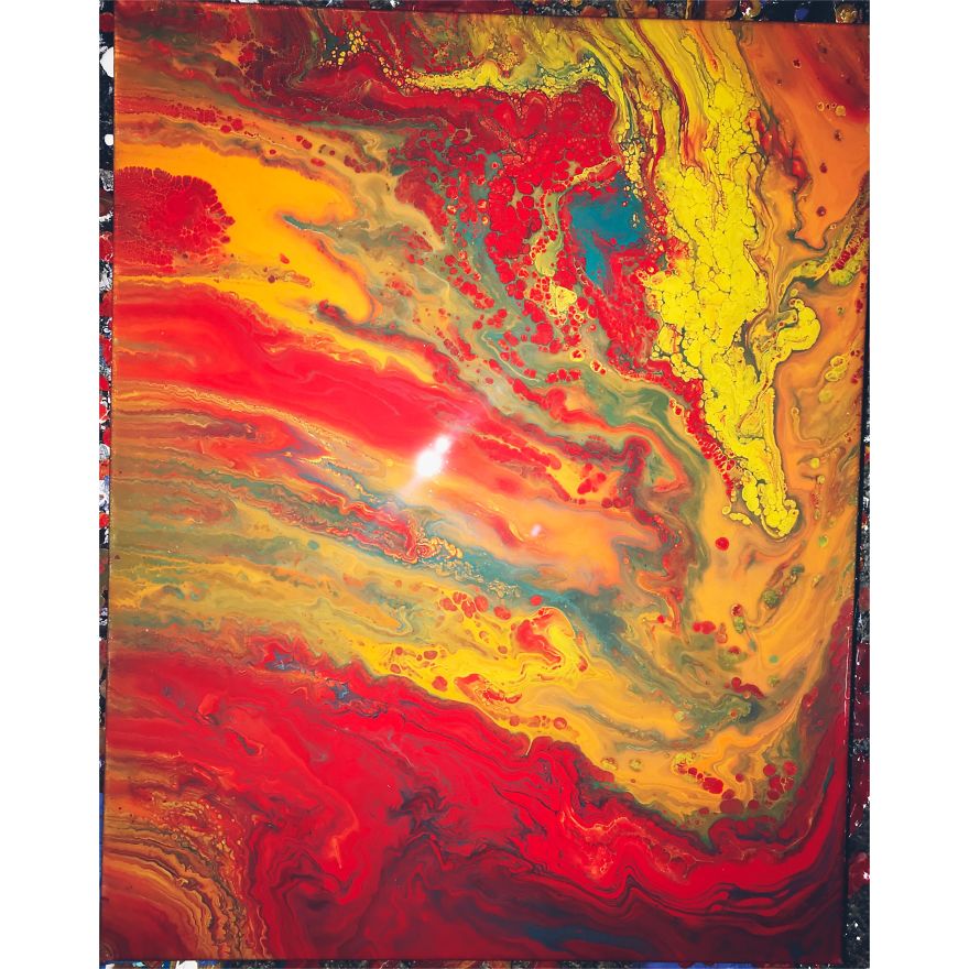 I Create Abstract And Fluid Art