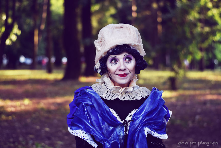 I Captured The Expressions Of Living Statues