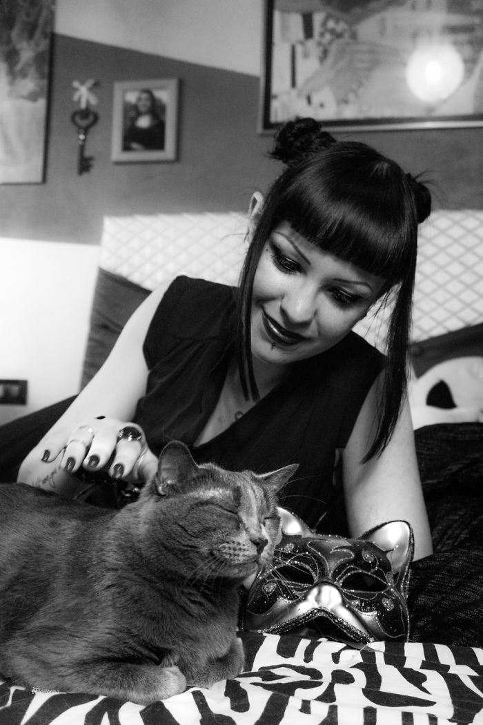 I Spent Years Trying To Photograph Moments Of &#8220;Catisfaction&#8221;