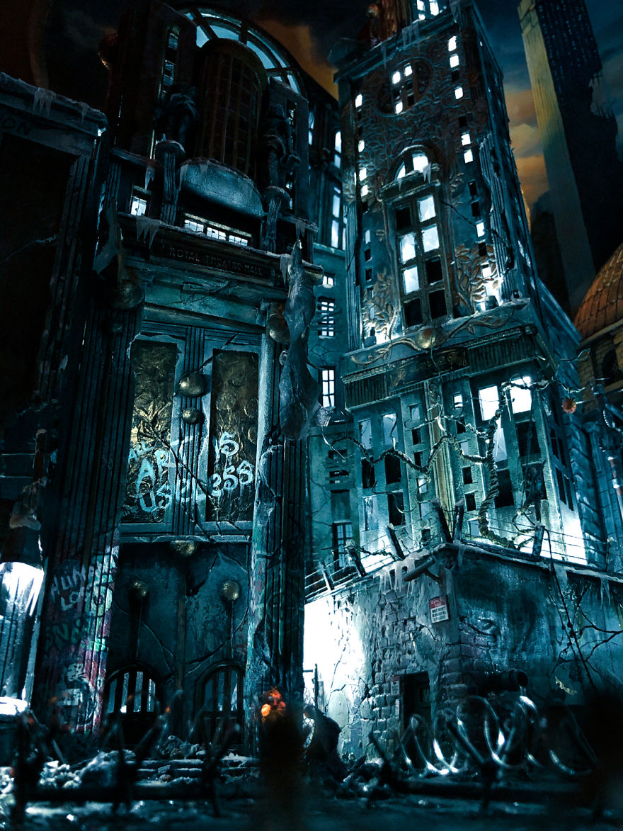 I Created A Modern Oscar Wilde’s ‘Happy Prince’ Miniature I Created A Modern Oscar Wilde’s ‘Happy Prince’ Miniature