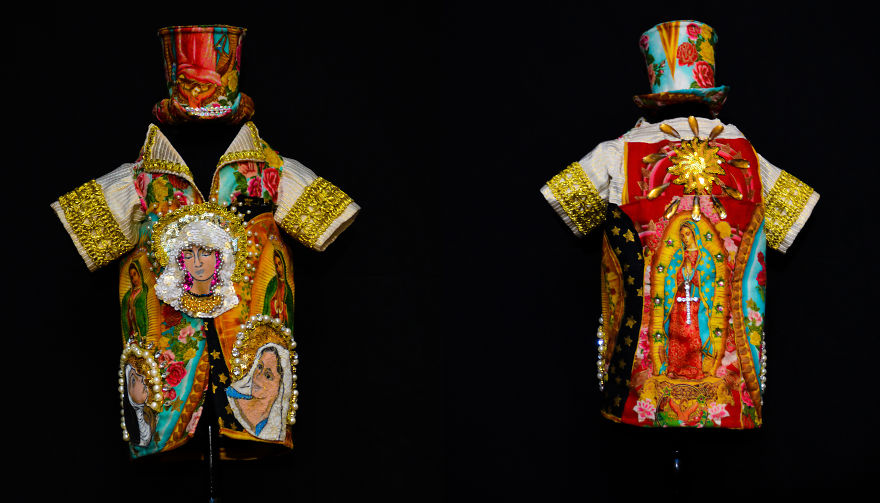 Dogs Wearing Outfits Inspired By Met Gala Heavenly Bodies Exhibit