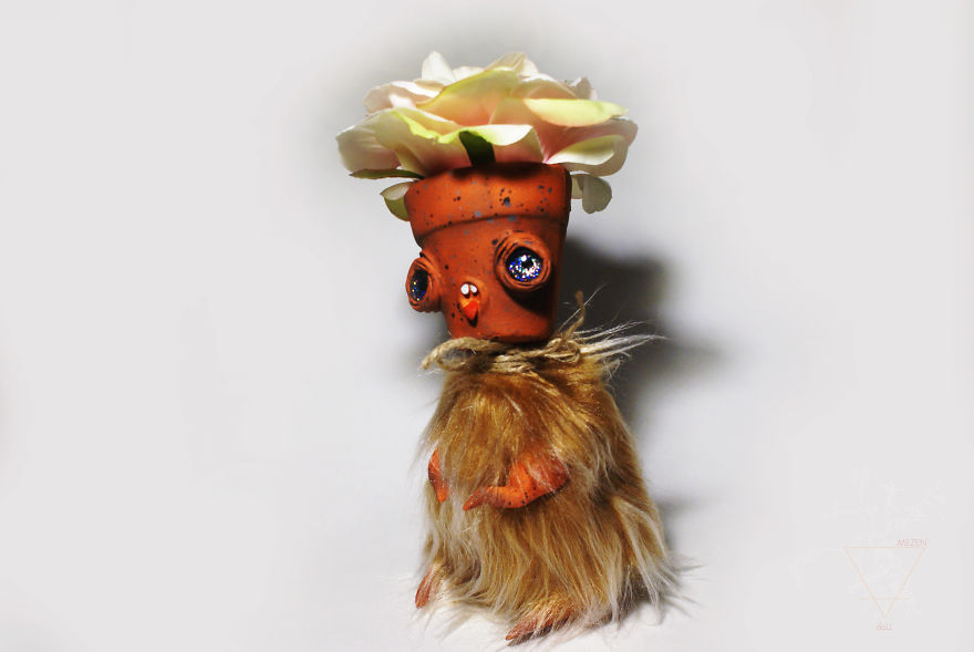 Flowers That Never Fade Flowers That Never Fade