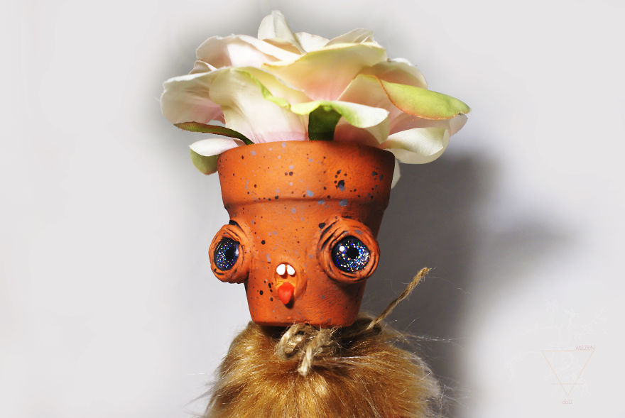 Flowers That Never Fade Flowers That Never Fade