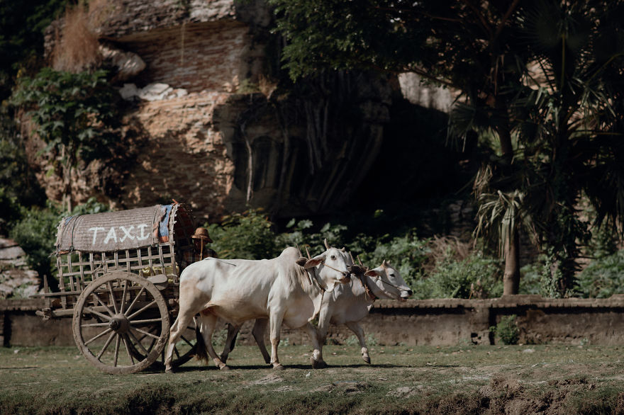I Travelled Around Myanmar And Captured How People Lives There