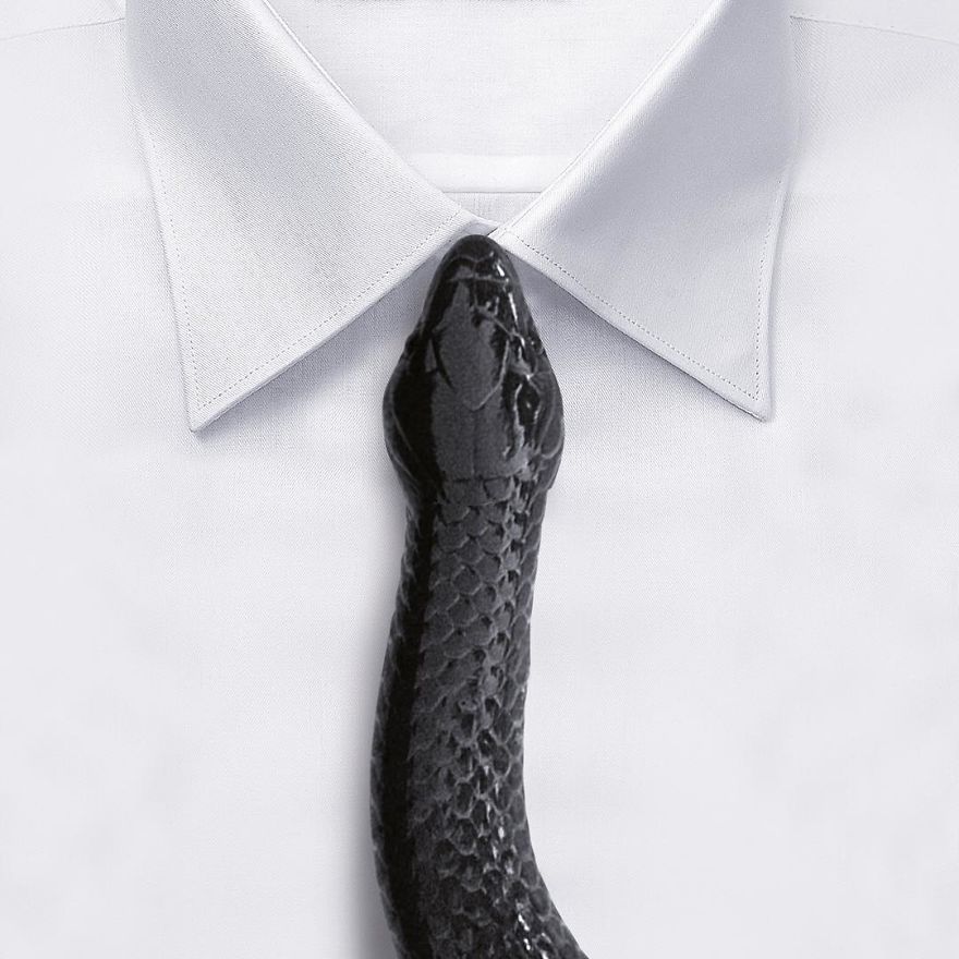 Artist Makes Incredible Manipulations That Will Surely Mess With Your Head