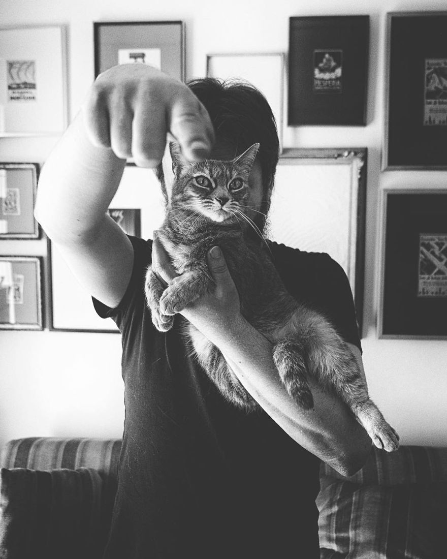 I Photograph Men With Their Cats And The Result Is Cuteness Overload!