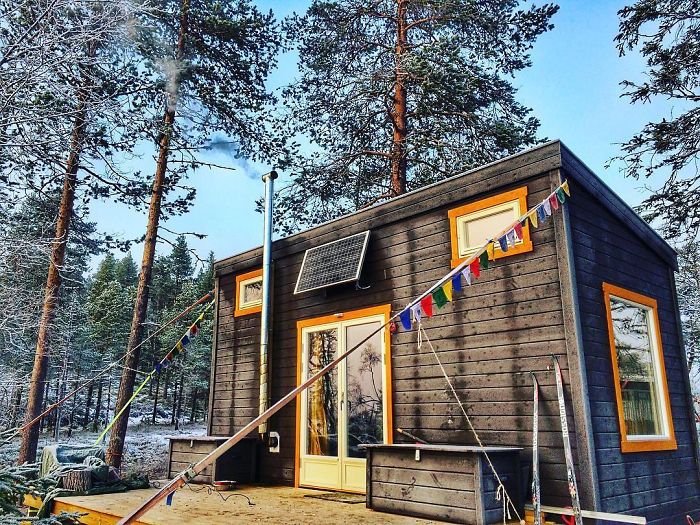 14 Inspiring Stories Of People Who Chose “The Vanlife” And Left Their Conventional Homes Behind 14 Inspiring Stories Of People Who Chose “The Vanlife” And Left Their Conventional Homes Behind