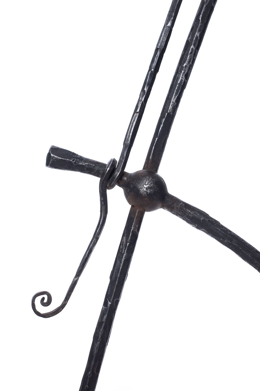 Lithuanian Artist Uses Found Objects And Different Metal Processing Techniques To Create Unique Sculptures Lithuanian Artist Uses Found Objects And Different Metal Processing Techniques To Create Unique Sculptures