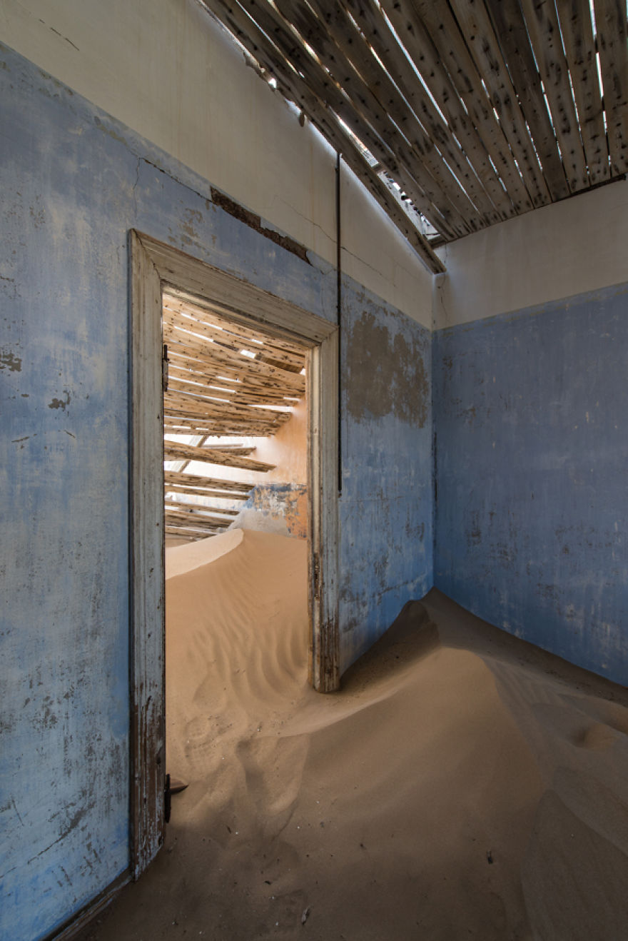 I Photographed An Abandoned Mining Village Sunken In Sand And Lost In The Namibian Desert I Photographed An Abandoned Mining Village Sunken In Sand And Lost In The Namibian Desert