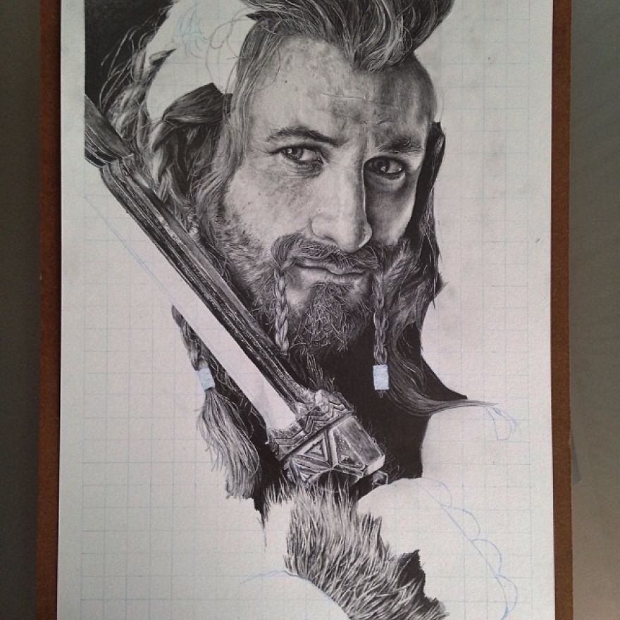 Artist Makes Hyper Realistic Drawings To The Point Where We See The Pores Of The Skin Artist Makes Hyper Realistic Drawings To The Point Where We See The Pores Of The Skin