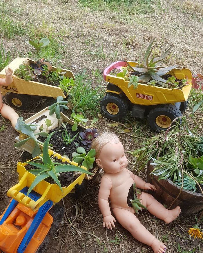 145 People Who Turned Old Dolls Into Planters And Scared The Hell Out Of Their Neighbors 145 People Who Turned Old Dolls Into Planters And Scared The Hell Out Of Their Neighbors