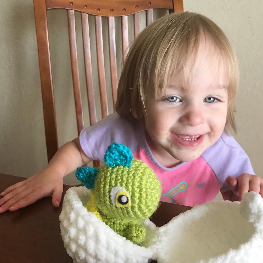 I Make These Adorable Baby Dragons In An Egg I Make These Adorable Baby Dragons In An Egg