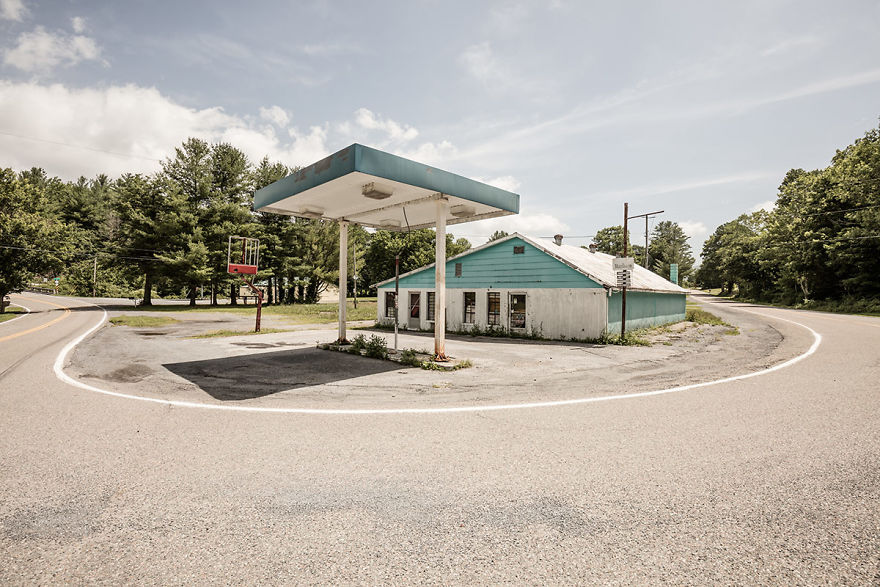Out Of Gas – The Abandoned Gas Stations In The South Of The United States Of America Out Of Gas – The Abandoned Gas Stations In The South Of The United States Of America