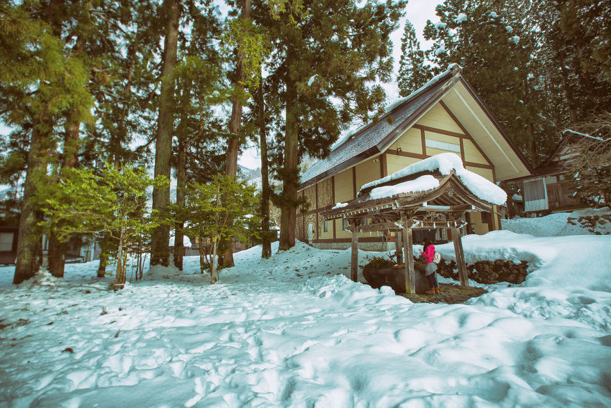 The No-Face Tourist In Japan