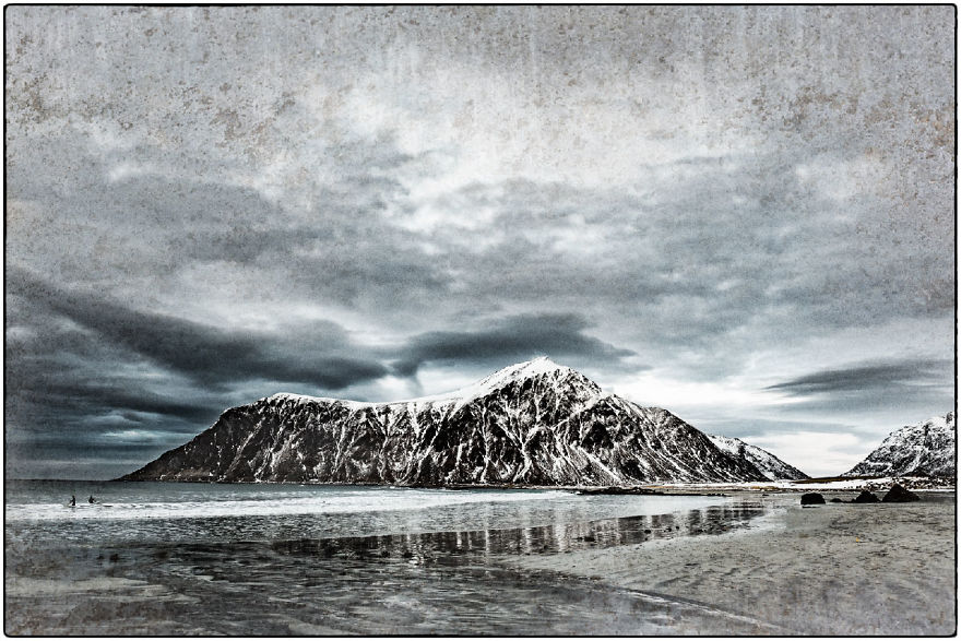 I Captured The Gloomy Epicness Of The Lofoten Landscape I Captured The Gloomy Epicness Of The Lofoten Landscape