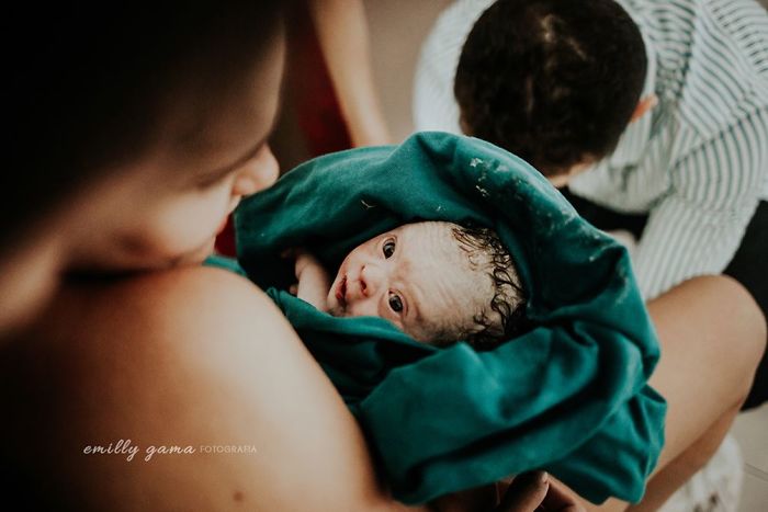 30 Powerful NSFW Photos From The 2018 Birth Photo Competition Prove That Moms Are Badass