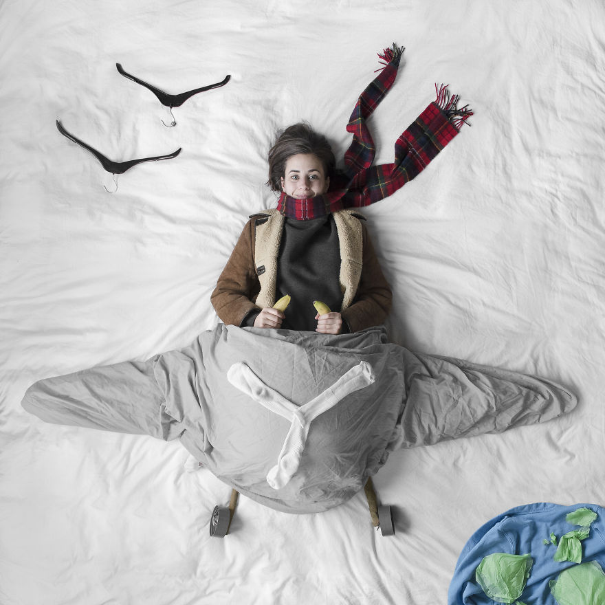 Scene From The Ceiling: I Create Fun Settings Using Everyday Items Scene From The Ceiling: I Create Fun Settings Using Everyday Items