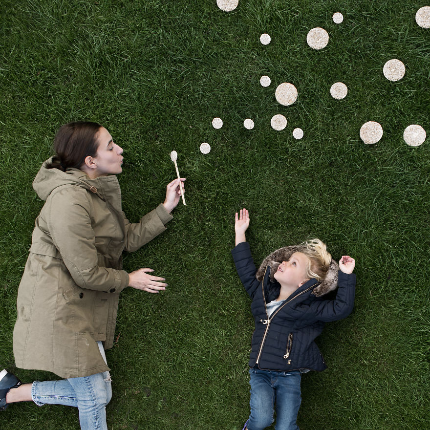 Scene From The Ceiling: I Create Fun Settings Using Everyday Items Scene From The Ceiling: I Create Fun Settings Using Everyday Items