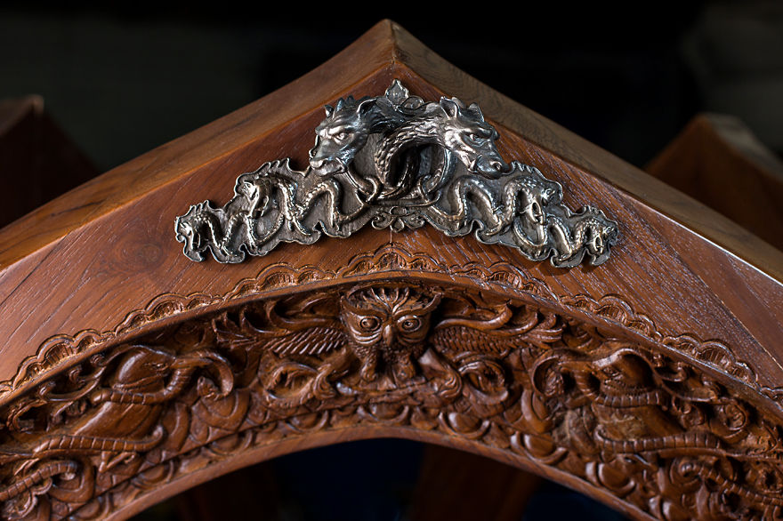 Finally, After 3 Years, I’ve Finished My 7.5-Foot Tall Triptych “The Sanctuary” Finally, After 3 Years, I’ve Finished My 7.5-Foot Tall Triptych “The Sanctuary”