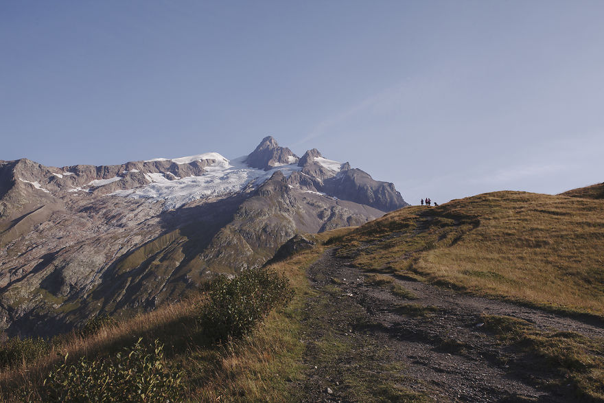 Tour Du Mont Blanc: Strolling At The Edge Of The World Tour Du Mont Blanc: Strolling At The Edge Of The World