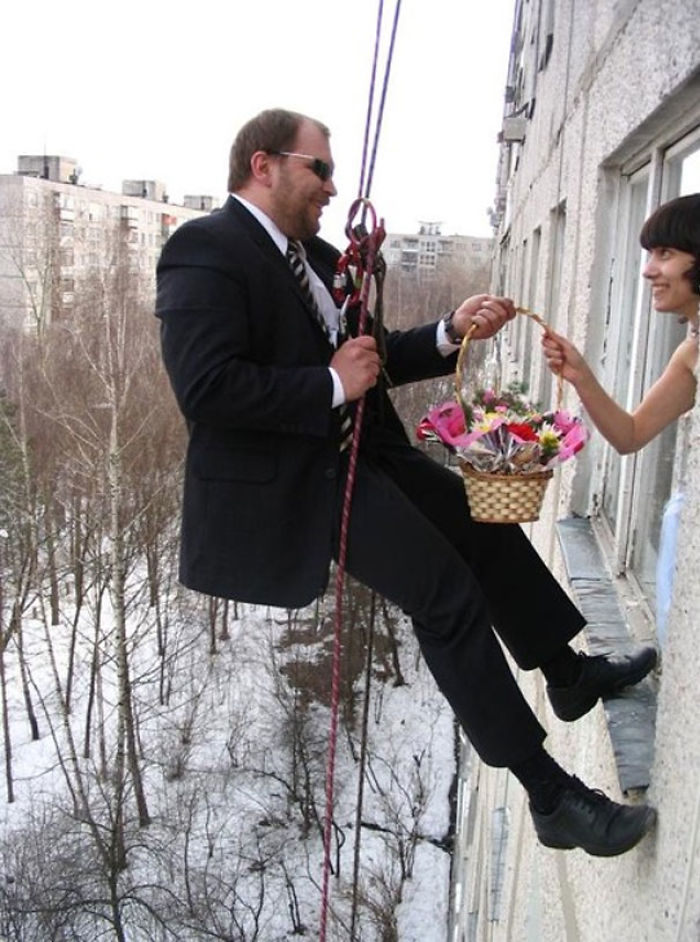 89 Awkward Russian Wedding Photos That Are So Bad They’re Good 89 Awkward Russian Wedding Photos That Are So Bad They’re Good