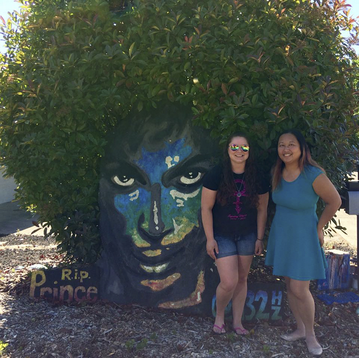 Prince Mural Suddenly Grows Magnificent Flowery Crown And It&#8217;s The Most Beautiful Tribute