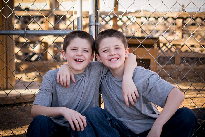 Woman Gives Birth To Another Set Of Rare Identical Twins Against 10-Million-To-One Odds Woman Gives Birth To Another Set Of Rare Identical Twins Against 10-Million-To-One Odds