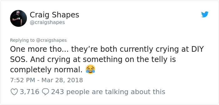 Guy Moves In With Two Women, Is Surprised At How Different They Do Everything Guy Moves In With Two Women, Is Surprised At How Different They Do Everything