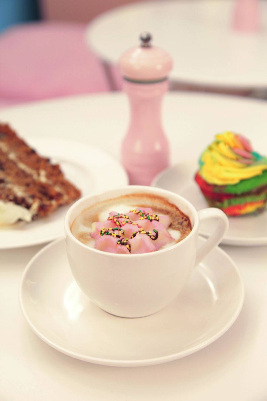 Candyfornia Pink Café In Beirut… For Unicorns Only Candyfornia Pink Café In Beirut… For Unicorns Only
