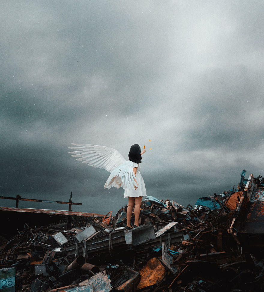 I Stayed At A Junkyard For A Week, I Made It As Surreal As Possible I Stayed At A Junkyard For A Week, I Made It As Surreal As Possible