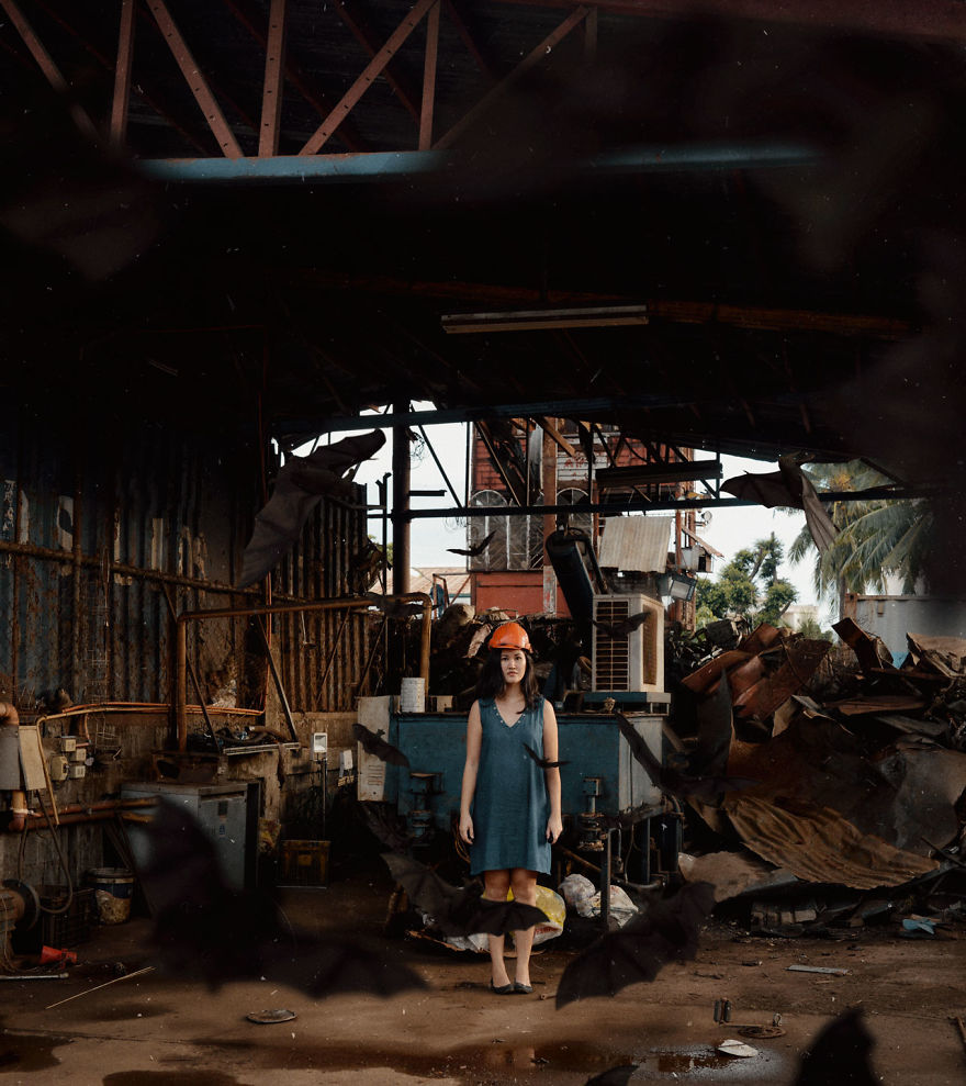 I Stayed At A Junkyard For A Week, I Made It As Surreal As Possible I Stayed At A Junkyard For A Week, I Made It As Surreal As Possible