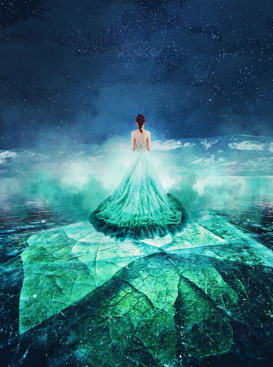 I Walked On Frozen Baikal, The Deepest And Oldest Lake On Earth To Capture Its Otherworldly Beauty Again