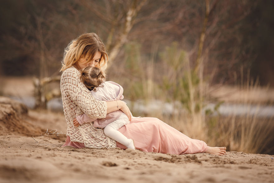 Breastfeeding Should Be Normal For Everyone And And I Want To Show The Beautiful Side Breastfeeding Should Be Normal For Everyone And And I Want To Show The Beautiful Side