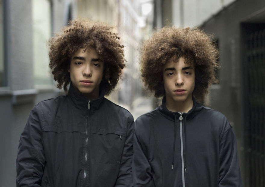 Portraits Of Identical Twins Show Just How Different They Are